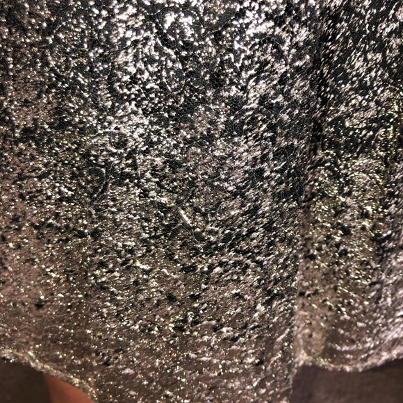 Black and gold dress - Picture 2 of 2